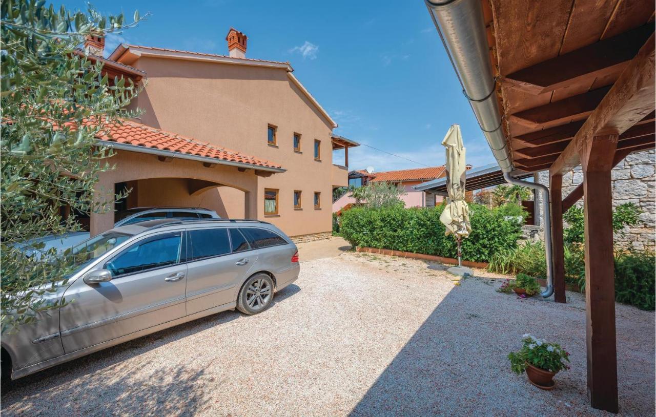 Stunning Apartment In Rovinj With Kitchen Luaran gambar